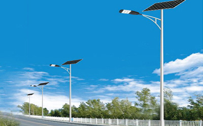 农村道路装福海太阳能路灯选多大瓦数实测 农村道路装福海太阳能路灯选多大瓦数实测