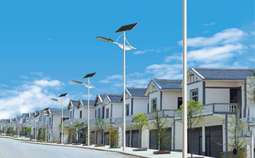 福海太阳能路灯配置与在乡村道路照明中的应用 福海太阳能路灯配置与在乡村道路照明中的应用